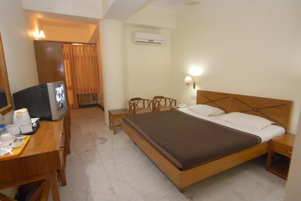 The Komfort Inn Chandīgarh 객실 사진