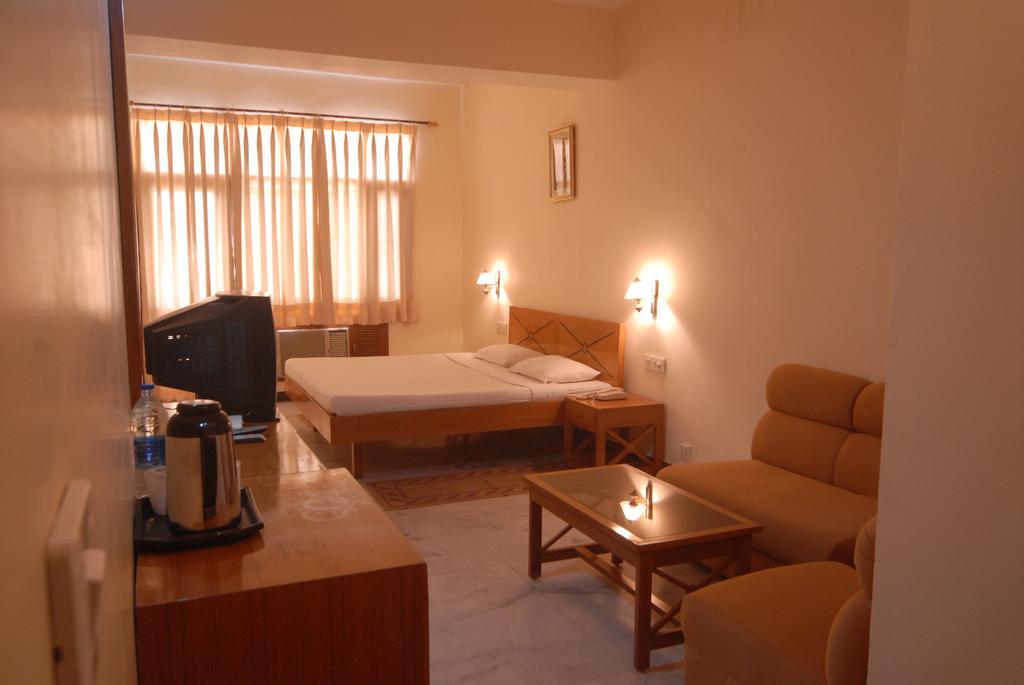 The Komfort Inn Chandīgarh 객실 사진