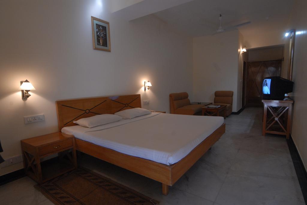The Komfort Inn Chandīgarh 객실 사진