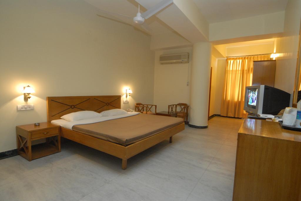 The Komfort Inn Chandīgarh 객실 사진